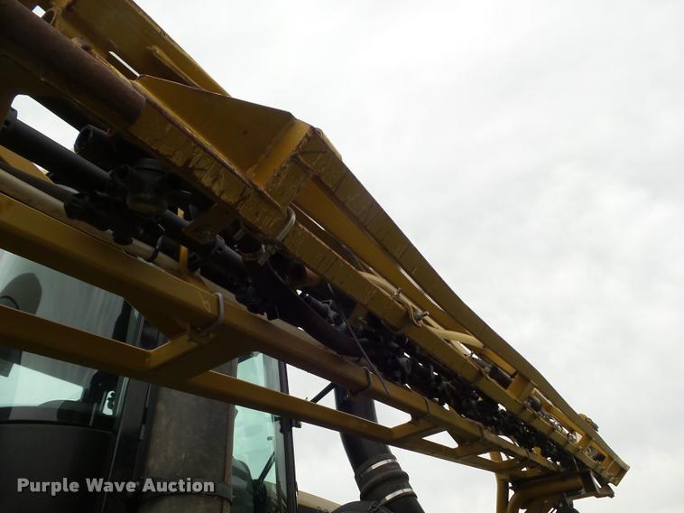 image for item DB3522 2009 Ag-Chem RoGator 1084SSC self-propelled sprayer