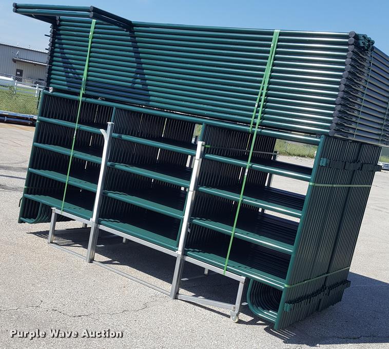 image for item F1139 (46) five bar corral panels