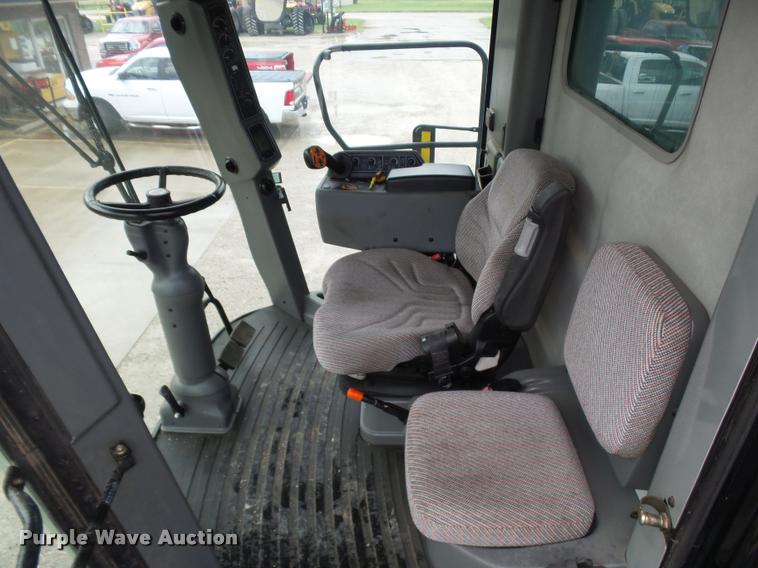 image for item K1982 2008 Gleaner R75 combine