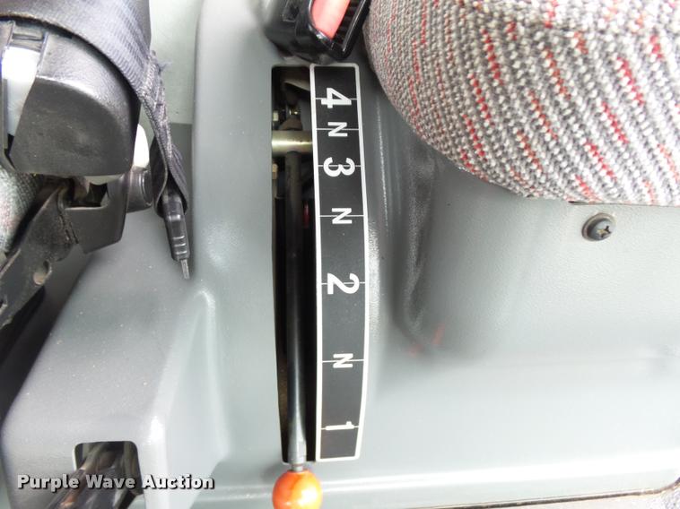 image for item K1982 2008 Gleaner R75 combine