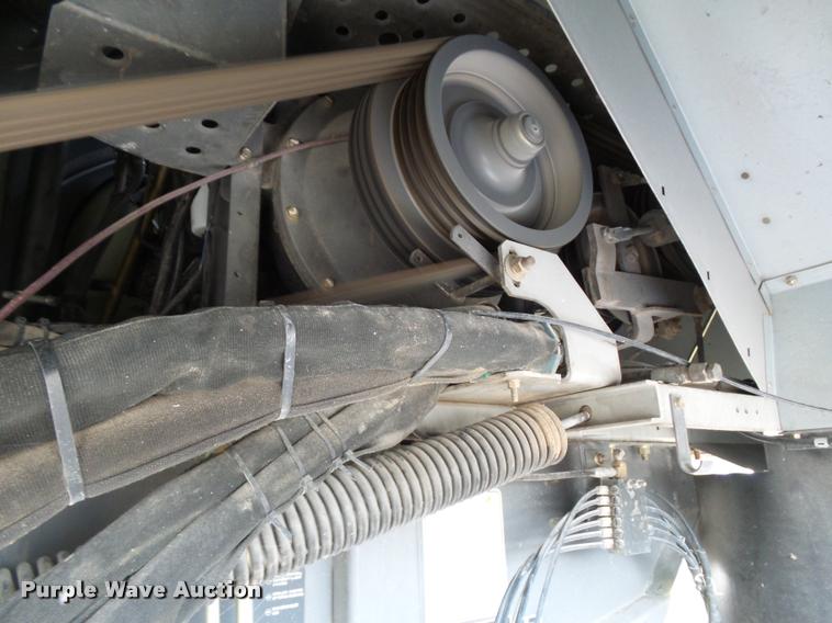 image for item K1982 2008 Gleaner R75 combine