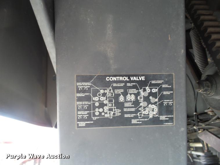 image for item K1982 2008 Gleaner R75 combine