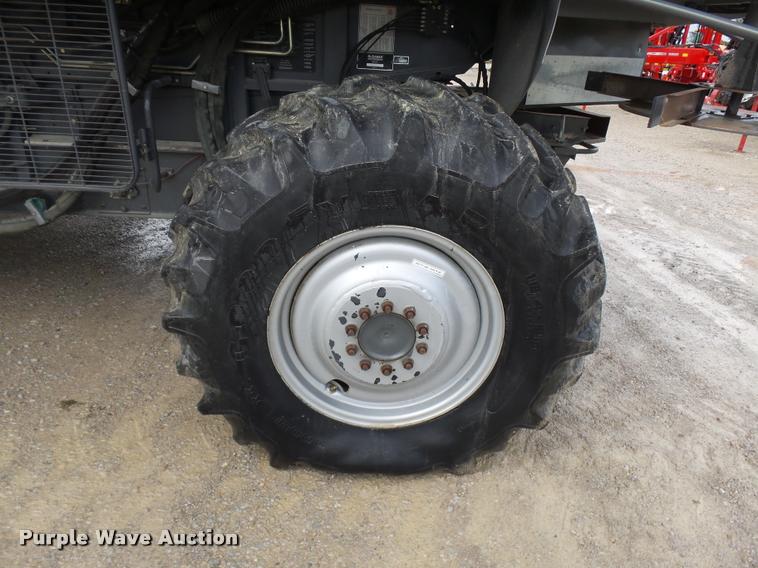 image for item K1982 2008 Gleaner R75 combine