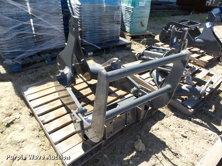 image for item K2052 Massey-Ferguson DL260 front loader mount
