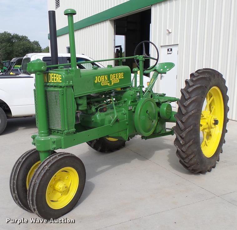 image for item K3018 1937 John Deere A tractor