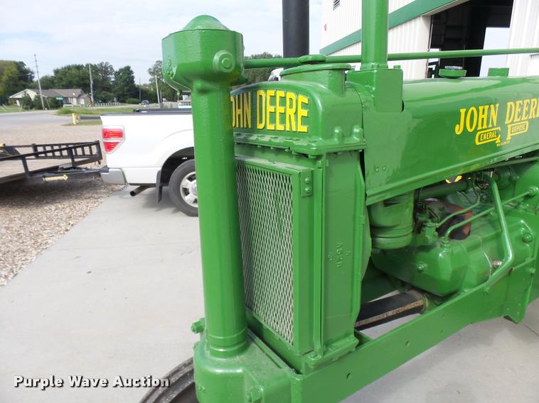 image for item K3018 1937 John Deere A tractor