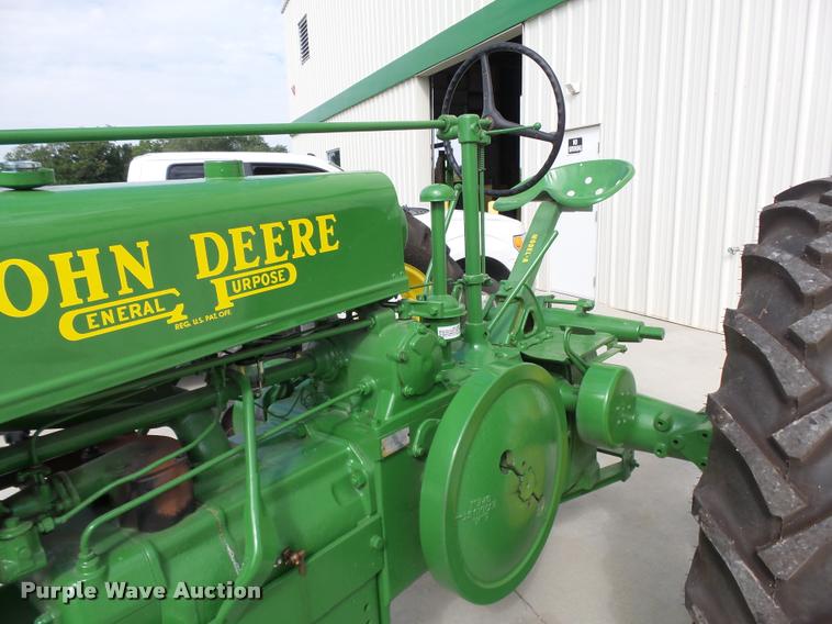 image for item K3018 1937 John Deere A tractor