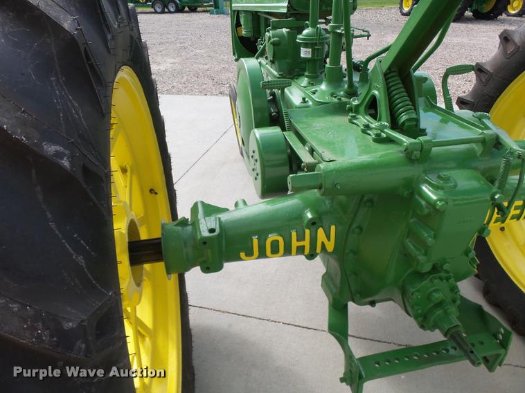 image for item K3018 1937 John Deere A tractor