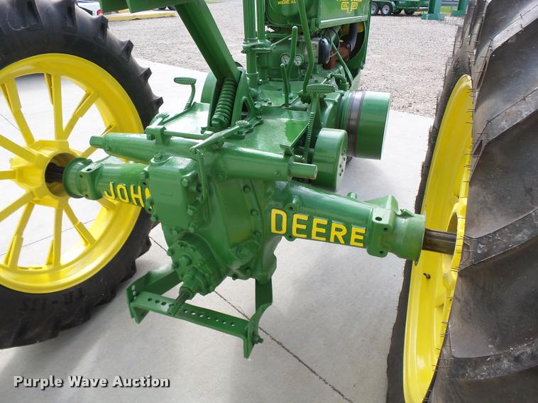 image for item K3018 1937 John Deere A tractor