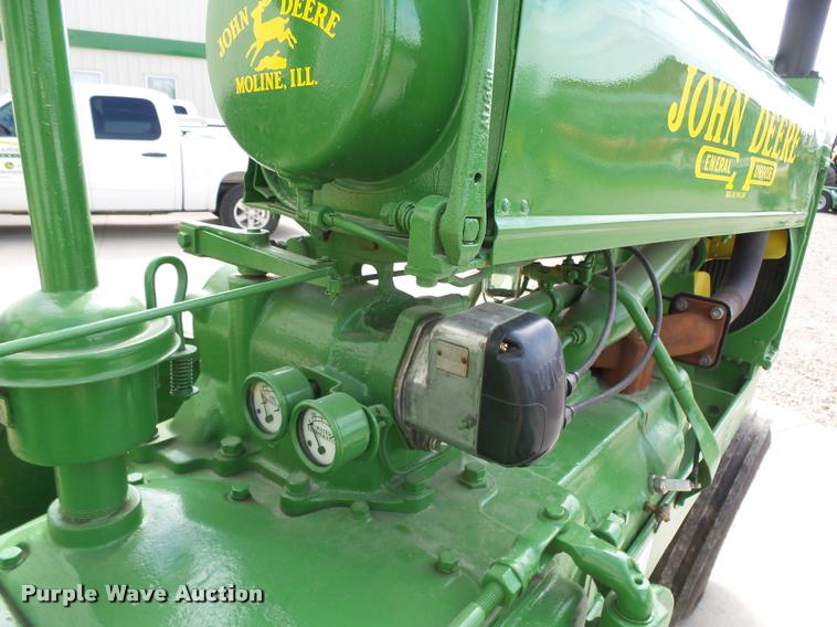 image for item K3018 1937 John Deere A tractor