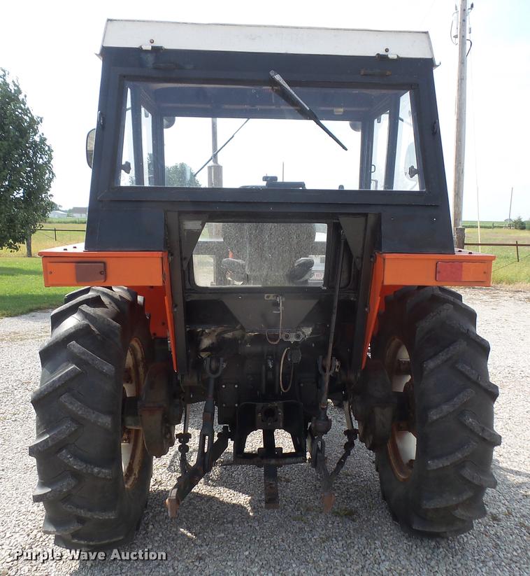 image for item K3719 1984 Agpower 5000 tractor