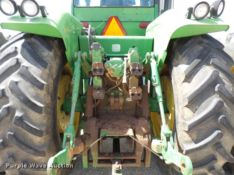 image for item L1600 1984 John Deere 8650 4WD tractor