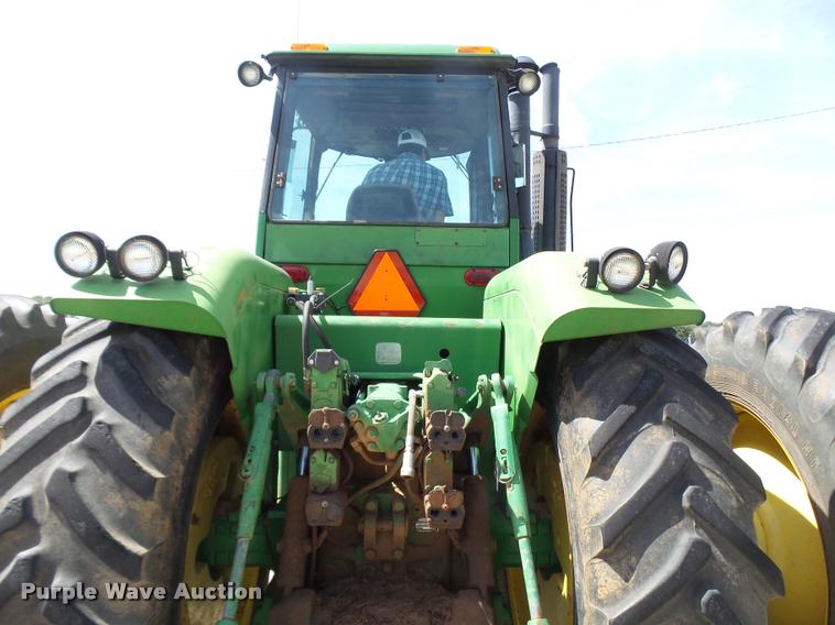 image for item L1600 1984 John Deere 8650 4WD tractor