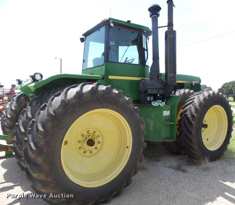 image for item L1600 1984 John Deere 8650 4WD tractor