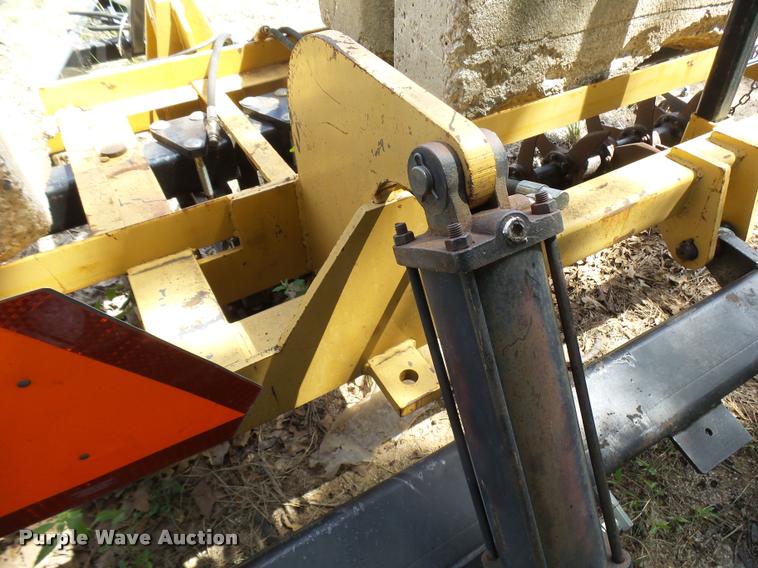 image for item L1602 Brown PA-1200 aerator