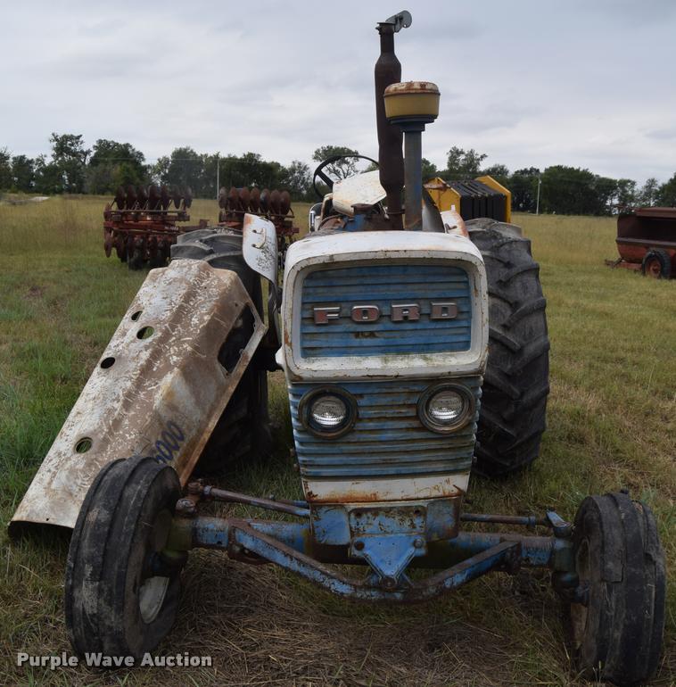 image for item L2613 Ford 6000 tractor