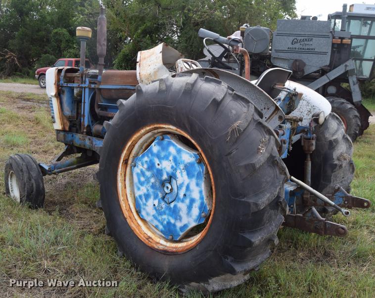 image for item L2613 Ford 6000 tractor