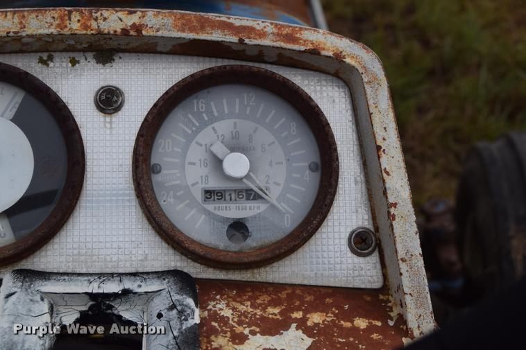 image for item L2613 Ford 6000 tractor