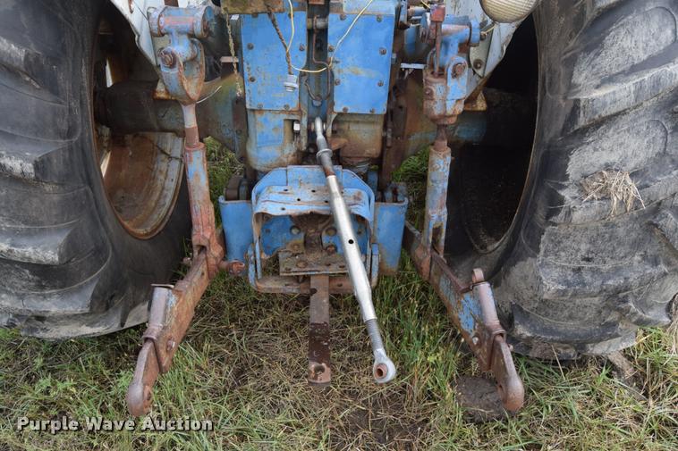 image for item L2613 Ford 6000 tractor