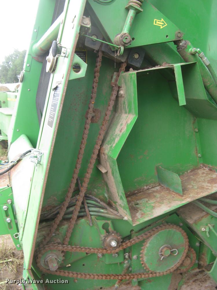 image for item L3845 1994 John Deere 535 round baler