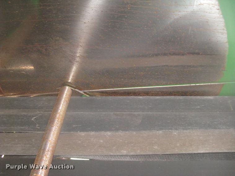 image for item L3845 1994 John Deere 535 round baler