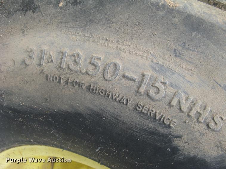 image for item L3845 1994 John Deere 535 round baler