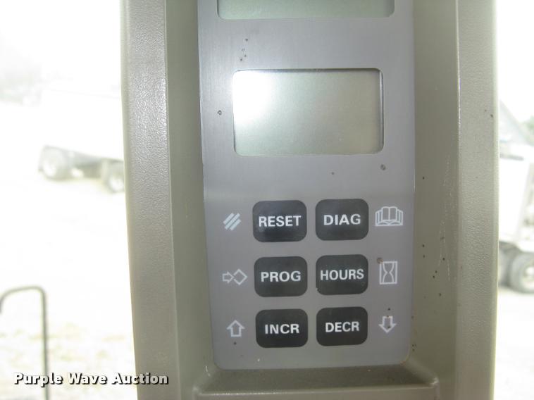 image for item L3858 2001 Case IH STX325 4WD tractor