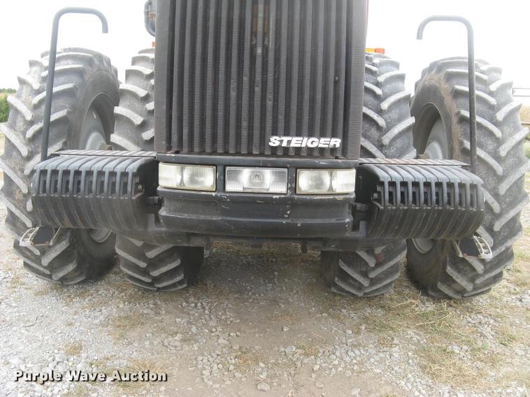 image for item L3858 2001 Case IH STX325 4WD tractor