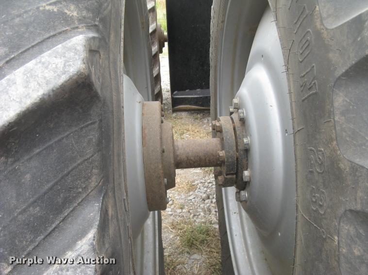 image for item L3858 2001 Case IH STX325 4WD tractor