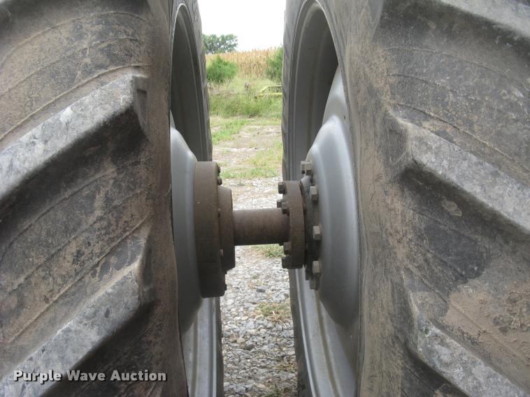 image for item L3858 2001 Case IH STX325 4WD tractor