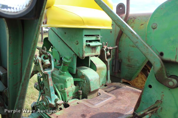 image for item L4803 1965 John Deere 3020 tractor