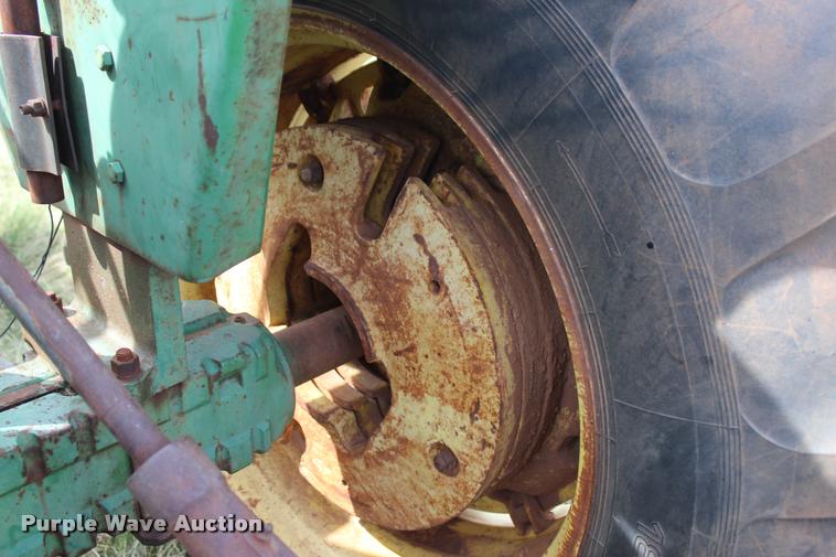 image for item L4803 1965 John Deere 3020 tractor