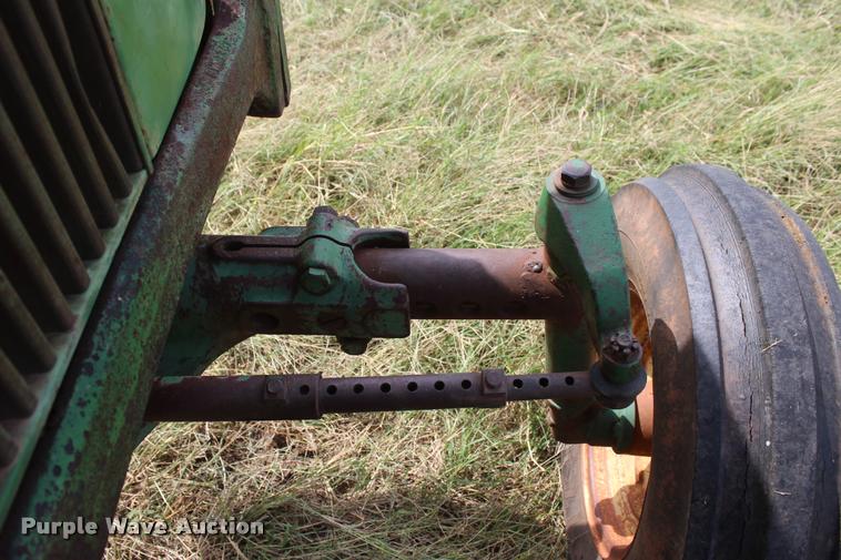 image for item L4803 1965 John Deere 3020 tractor