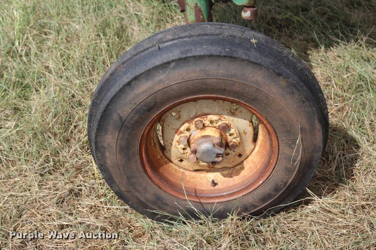 image for item L4803 1965 John Deere 3020 tractor