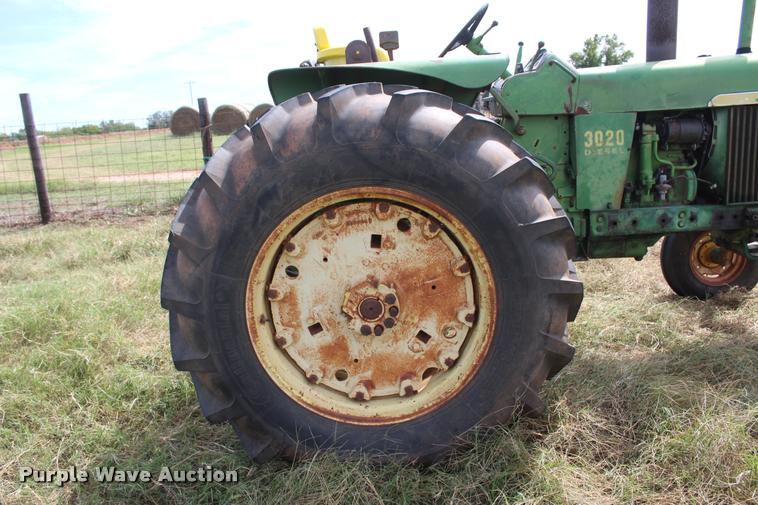 image for item L4803 1965 John Deere 3020 tractor