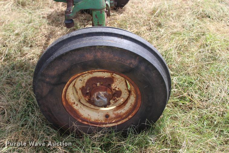 image for item L4803 1965 John Deere 3020 tractor