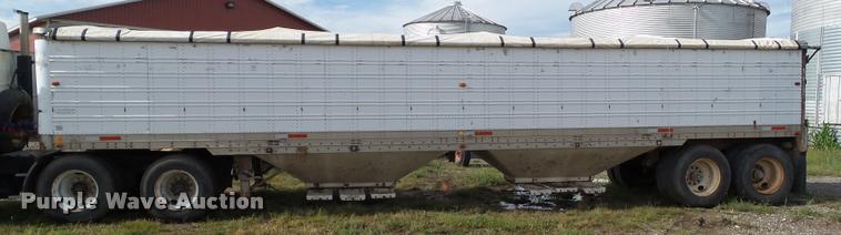 image for item L5525 1974 American double hopper grain trailer