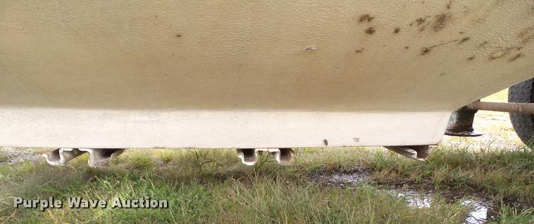 image for item L5525 1974 American double hopper grain trailer