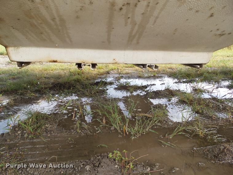 image for item L5525 1974 American double hopper grain trailer