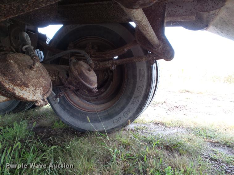 image for item L5525 1974 American double hopper grain trailer