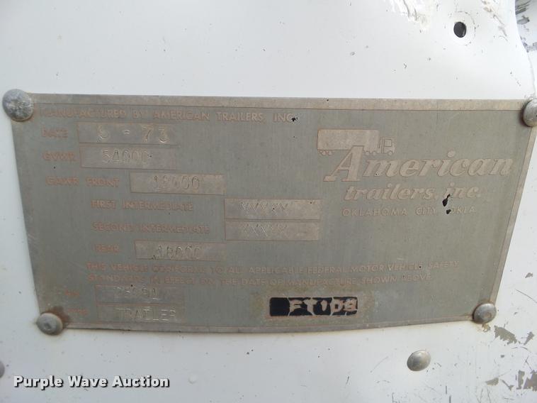 image for item L5525 1974 American double hopper grain trailer