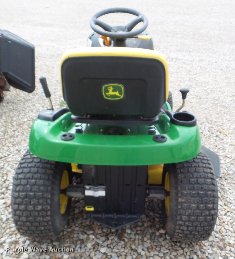 image for item L6967 2008 John Deere LA105 lawn mower