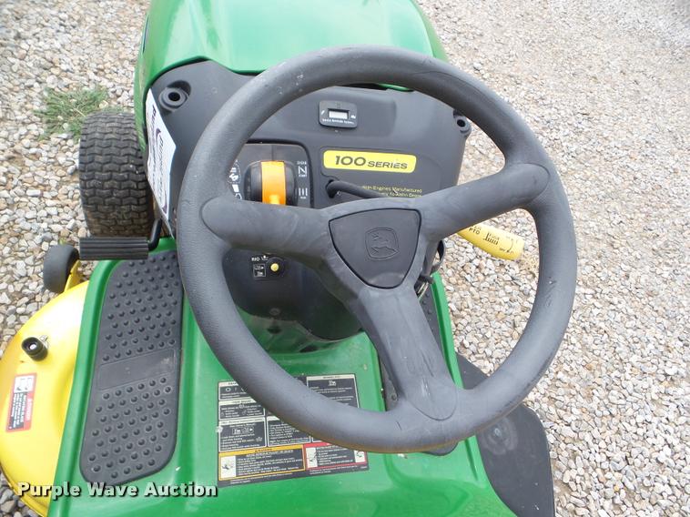 image for item L6967 2008 John Deere LA105 lawn mower