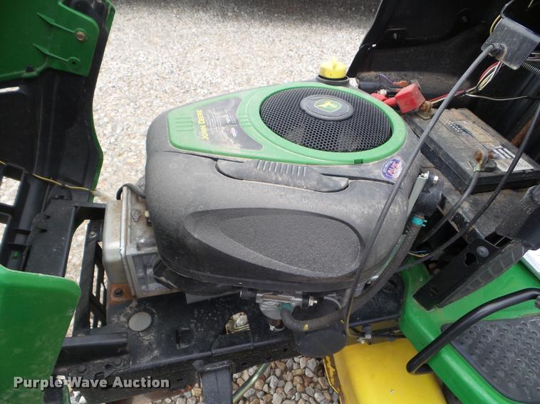 image for item L6967 2008 John Deere LA105 lawn mower