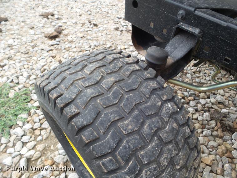 image for item L6967 2008 John Deere LA105 lawn mower