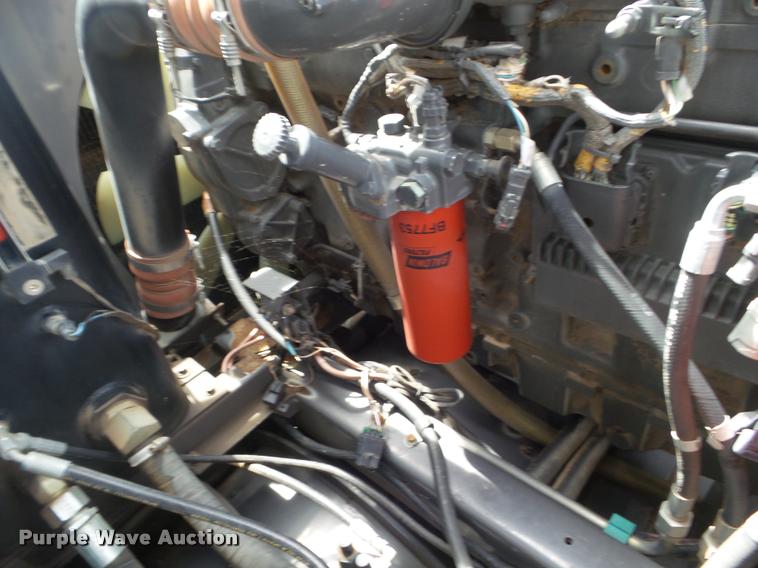 image for item L6968 2008 Gleaner A85 combine