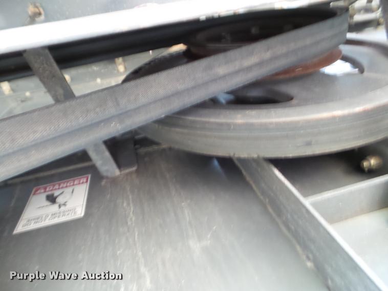 image for item L6968 2008 Gleaner A85 combine