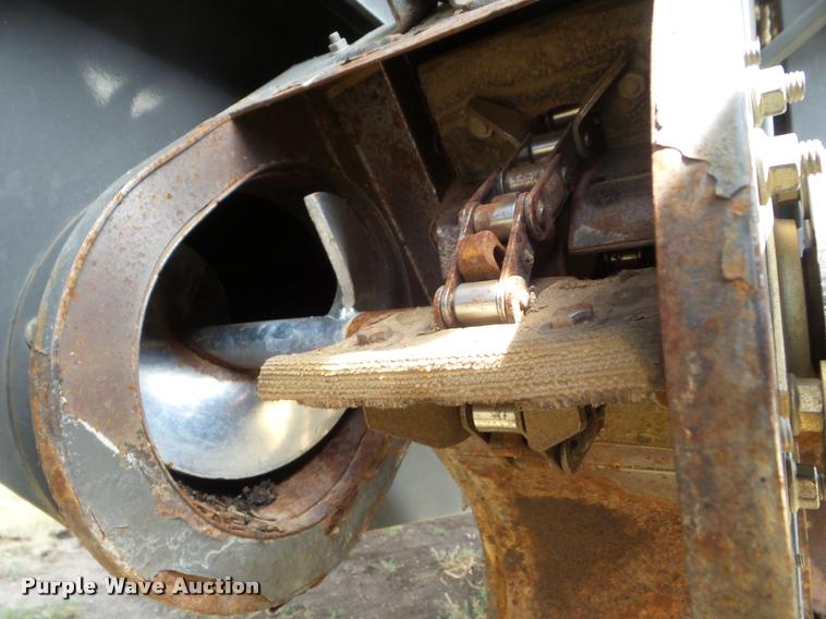 image for item L6968 2008 Gleaner A85 combine