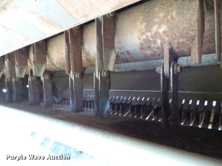 image for item L6968 2008 Gleaner A85 combine