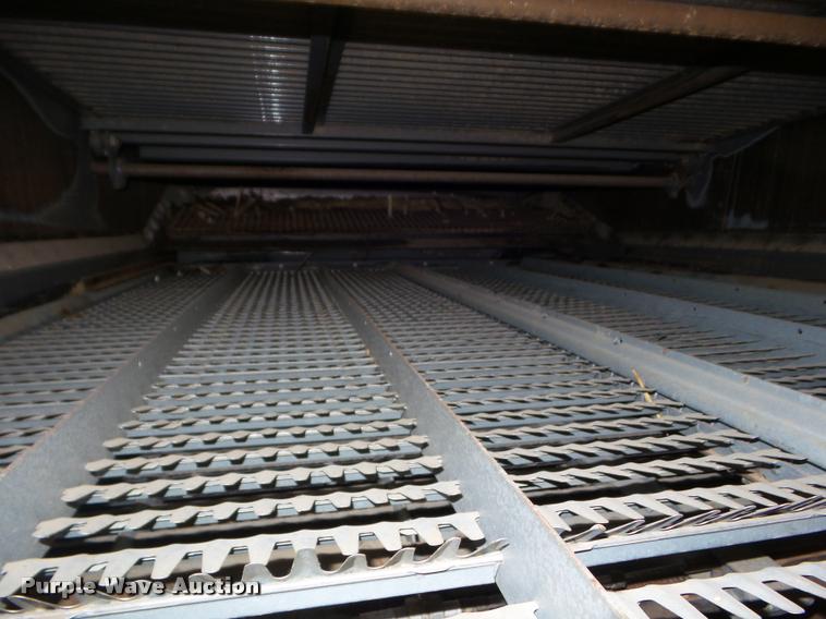 image for item L6968 2008 Gleaner A85 combine